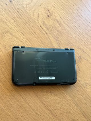 New Nintendo 3DS Negra IPS superior