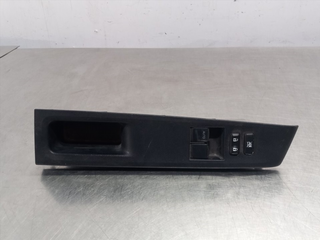 MANDO ELEVALUNAS DELANTERO IZQUIERDO TOYOTA YARIS