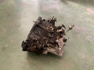 58942 caja nd0001 renault megane ii sedan (lm0/1_)