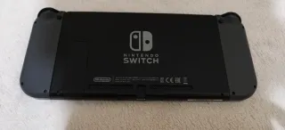Nintendo Switch 2019 con caja