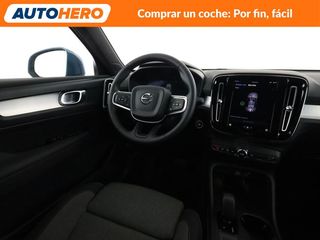 Volvo XC40 2.0 B3 Mild-Hybrid Core 2WD