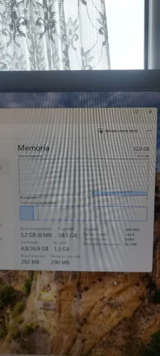 Intel Xeon 2690v4 + 32GB RAM + 1TB + Vega 56