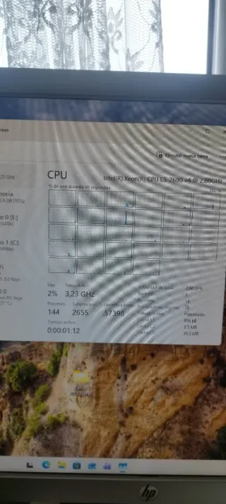 Intel Xeon 2690v4 + 32GB RAM + 1TB + Vega 56
