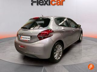 Peugeot 208 5P ALLURE 1.2L PureTech 60KW (82CV)