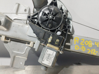 ELEVALUNAS DELANTERO DERECHO PEUGEOT 208 96731543