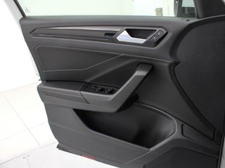 VOLKSWAGEN T-ROC 2.0 TDI R-LINE