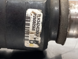 TRANSMISION DELANTERA IZQUIERDA TOYOTA YARIS (NCP