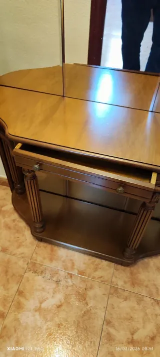 Recibidor de madera y espejo Perfecto estado