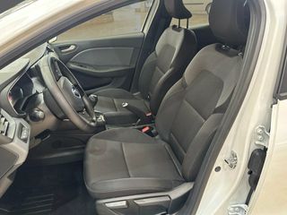 Renault Clio Life SCe 49 kW (67CV)