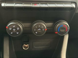 Renault Clio Life SCe 49 kW (67CV)