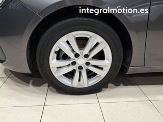 Peugeot 308 5p Style BlueHDi 130 S&S