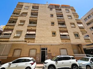 Piso en venta en El Acequión - Los Naúfragos en Torrevieja