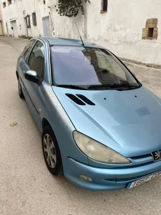 Peugeot 206 2003