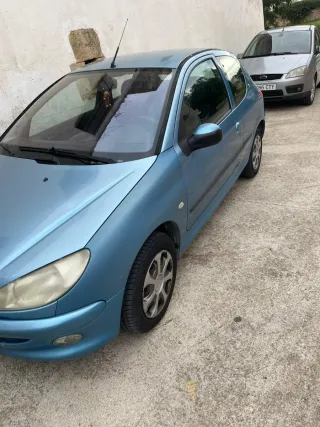 Peugeot 206 2003