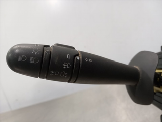 MANDO LUCES RENAULT VEL SATIS (BJ0) G9TD702 82000