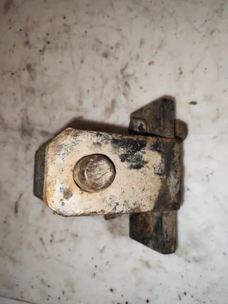 Enganche de remolque con cadena