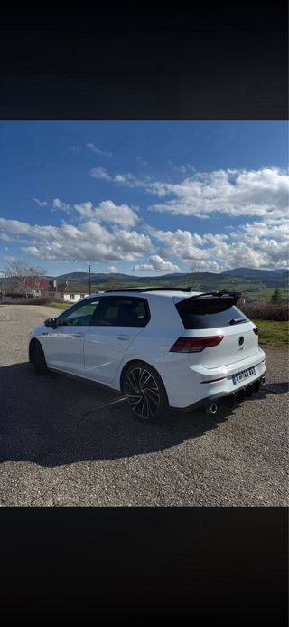 Volkswagen Golf GTI 2021