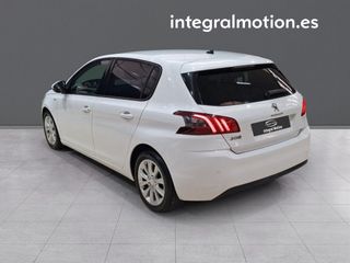Peugeot 308 5P Style BlueHDi 100 S&S 6 Vel. MAN