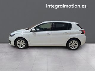 Peugeot 308 5P Style BlueHDi 100 S&S 6 Vel. MAN