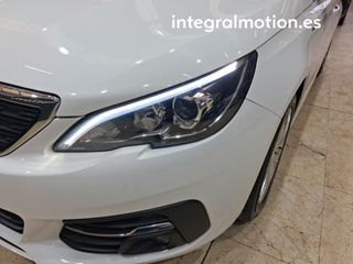 Peugeot 308 5P Style BlueHDi 100 S&S 6 Vel. MAN