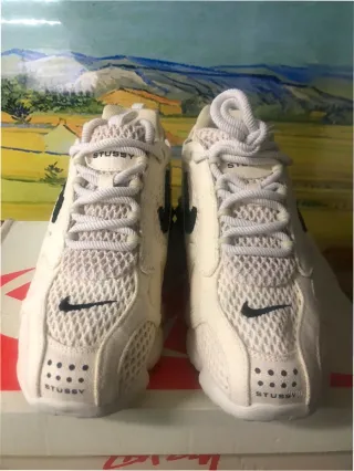Stussy x Nike Air Zoom Spiridon Cage 40