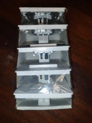 5 interruptores blancos