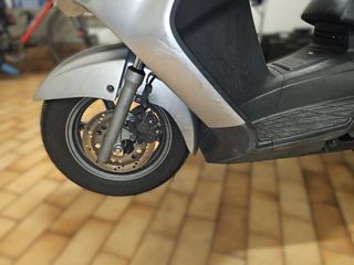 Scooter Suzuki BURGMAN UH150 4T año 2006
