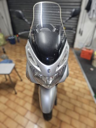 Scooter Suzuki BURGMAN UH150 4T año 2006