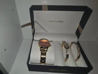 Set Reloj y Brazaletes Skyline Dorado
