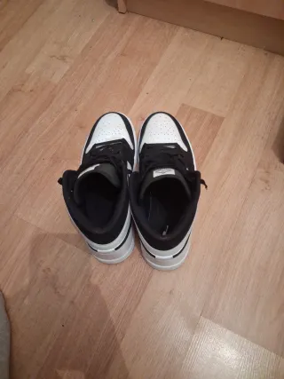 Zapatillas Jordan Blancas Brillantes Talla 44