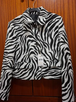 Chaqueta Mango print animal.