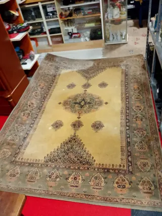 Alfombra  beige