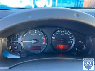 NISSAN Navara 2.5 dCI