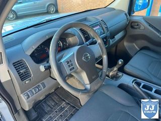 NISSAN Navara 2.5 dCI