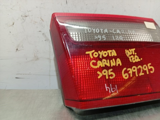 PILOTO TRASERO IZQUIERDO INTERIOR TOYOTA CARINA (