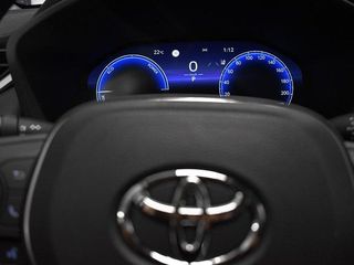 TOYOTA RAV4 2.5 E-CVT 218CV 220H ADVANCE