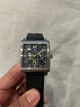 Reloj Tommy Hilfiger Negro y Plateado