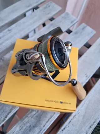 Carrete Pesca Daiwa Silver Creek 2500S-XH