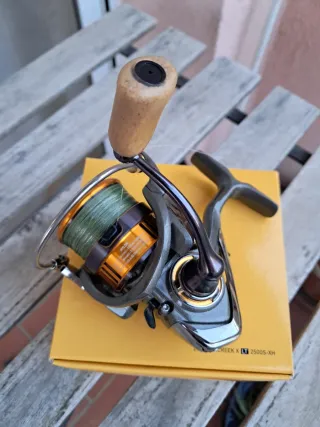 Carrete Pesca Daiwa Silver Creek 2500S-XH