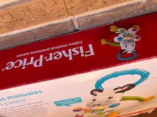 Correpasillos y Andador Musical Cebra Fisher-Price