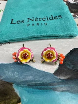 Pendientes Les Néréides Florales Dorados