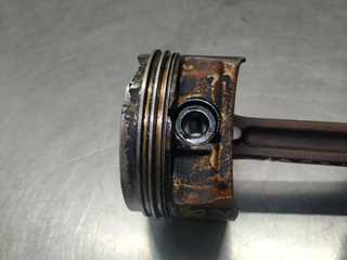 PISTON PEUGEOT 3008 5FSEP6C