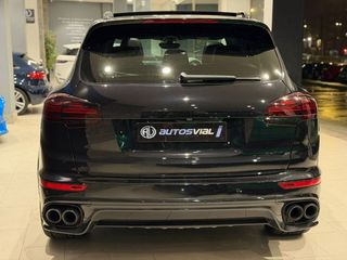 Porsche Cayenne Platinum Edition (2017)