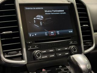 Porsche Cayenne Platinum Edition (2017)