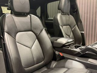 Porsche Cayenne Platinum Edition (2017)