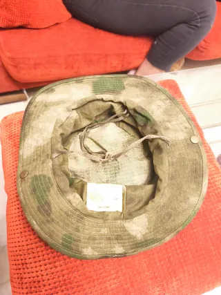 Gorro sombrero chambergo camuflaje