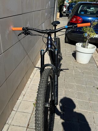 Specialized Enduro 2024 talla s4 color azul oscuro