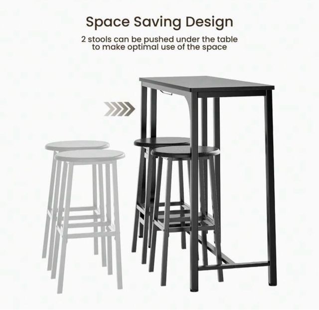 Mesa alta con 2 taburetes