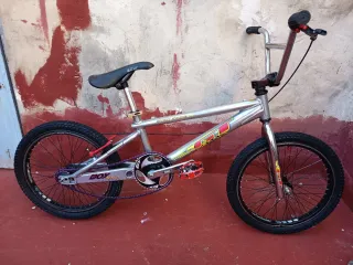 Bicicleta BMX GT Box Series