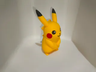 Figura Pikachu 3D de 15 centímetros